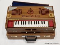 Pakrashi 2R scale changer Indian harmonium